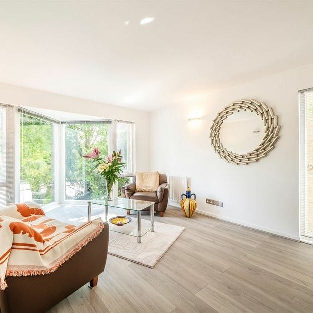 Wellesley Road - Photo 1