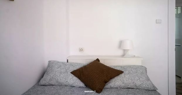 Calle Manzanera, Valencia, Valencian Community 46010 - Photo 1