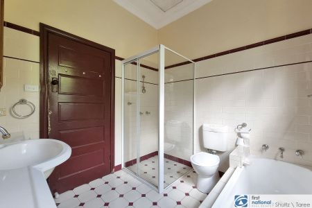 Comfortable Living in a Convenient Location - Photo 3