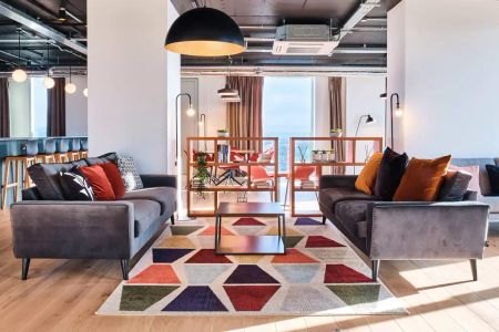 3 bedroom flat to rent - Photo 4