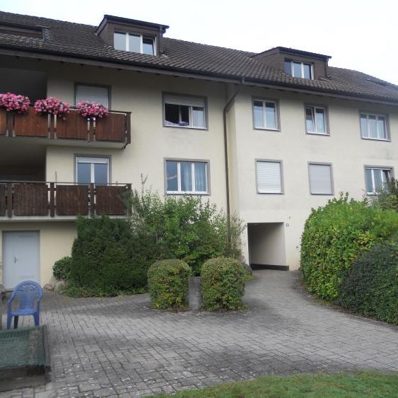 Befristete Dachwohnung bis zum 30. April 2026 mit Blick auf den See - Photo 1