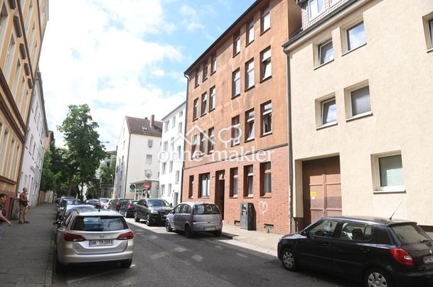Altbau im Phoenixviertel – frisch renoviertes 2-Zimmer-Zuhause mit grünem Rückzugsort - Foto 1