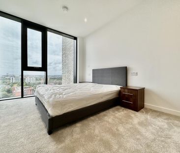 2 bedroom penthouse to rent - Photo 3