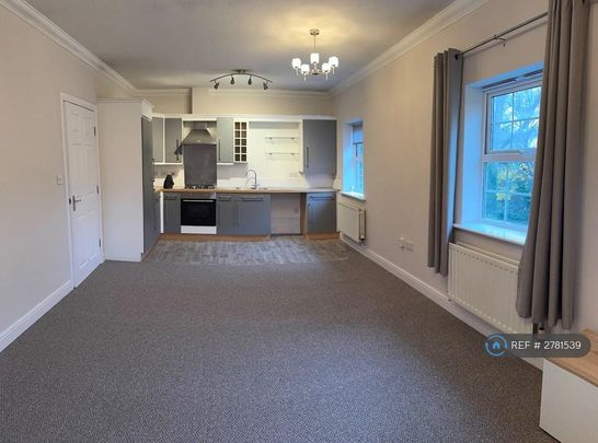 2 bedroom flat to rent - Photo 1