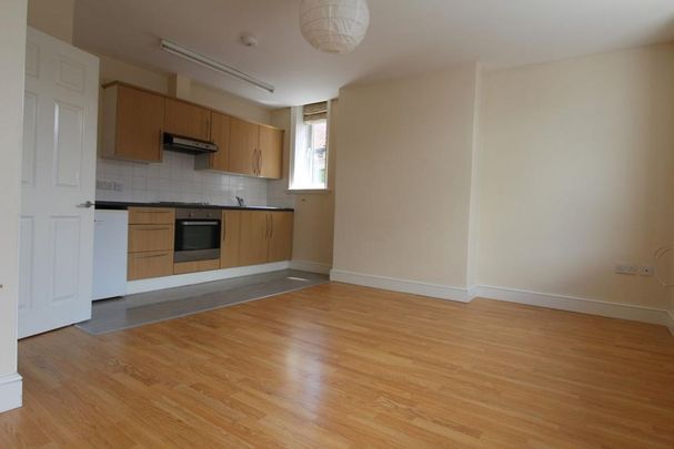 1 bedroom flat to rent - Photo 1