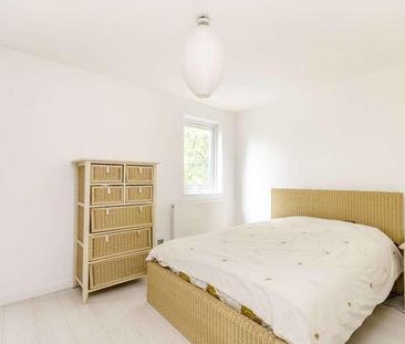 Royal Mint Street, Tower Hill, E1 - Photo 3