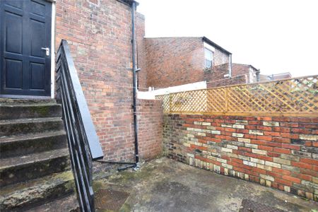 Cartington Terrace, Heaton, Newcastle Upon Tyne, NE6 - Photo 4