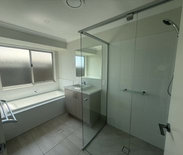 12 Oregano Pl, Bargara, Qld 4670 - Photo 2