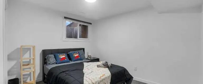 Newly renovated legal basement suite in the heart of Bridgeland | 224 8A Street Northeast, Calgary - Photo 1