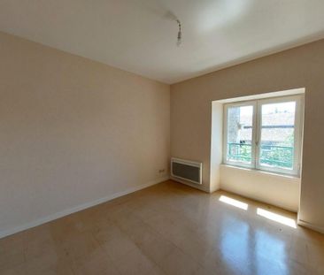 LOCATION Appartement, T2Bis, VALENCE EN POITOU COUHE - Photo 2