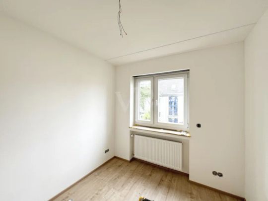 Moderne, frisch sanierte 3,5-Zimmerwohnung in bevorzugter Wohnlage - Photo 1