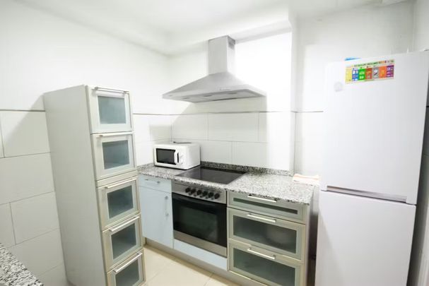 Avinguda de Madrid, Barcelona, Catalonia 08028 - Photo 1