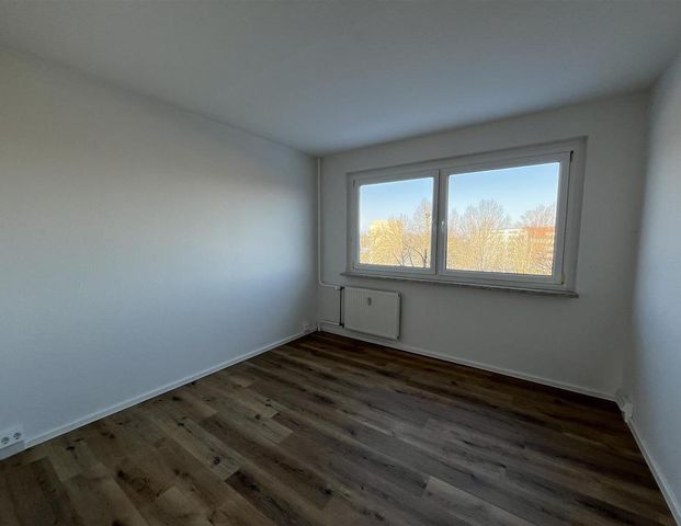Ihre neu renovierte 5 Zimmerwohnung! - Foto 1