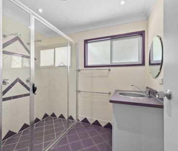 21 Melinda St, Camira QLD 4300 - House For Rent | Domain - Photo 6