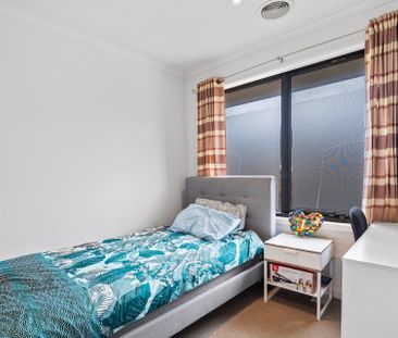 8 St James Park Drive, Mulgrave - Photo 4