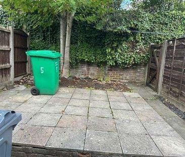 Marleyer Close, Manchester, M40 - Photo 5