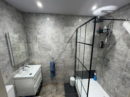 Room in a Shared House, Grove Road, TW3 - Photo 5
