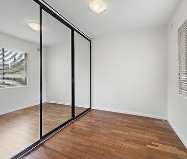 Charming 1-Bedroom Unit in Convenient Leichhardt Location - Photo 1