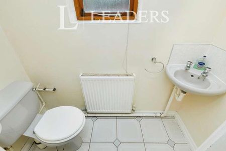 Lydstep Close, Oakwood, DE21 - Photo 2