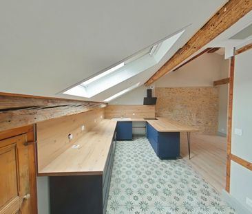 Location Appartement 4 pièces 108m² ROMANS SUR ISERE 26100 - Photo 4