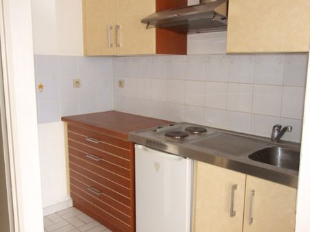 Location Appartement 2 pièces 32m² ST OMER 62500 - Photo 5