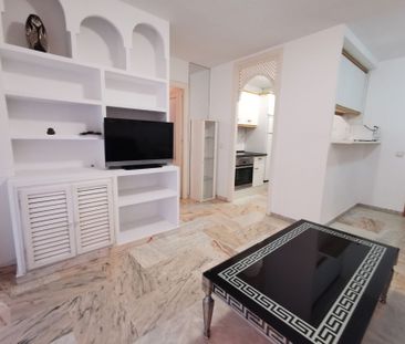 Piso de alquiler en Calle Luis Vives, Solymar - Photo 2