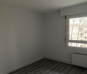 Appartement 4 Pièces / cave / parking extérieur - Photo 5
