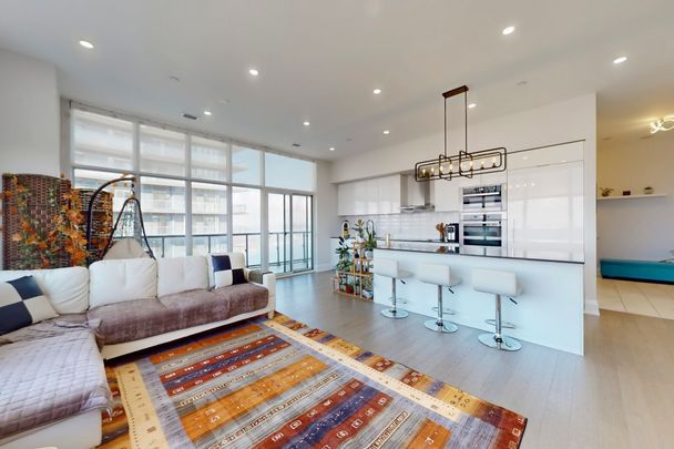 For Lease - 56 Annie Craig Drive Unit# UPH05, Toronto, Ontario - Photo 1