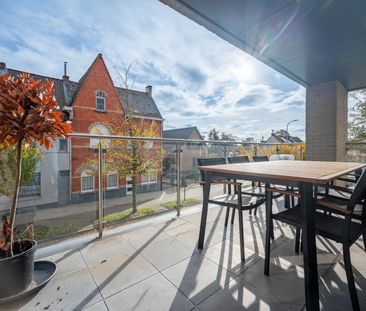 OUDENAARDE - Uitzonderlijk RUIM duplex-app. met 3 SLP. en TERRAS! - Foto 2