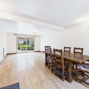 Sunray Estate, Sandhurst Sunray Estate, Sandhurst - Photo 2