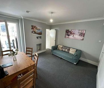 : Rupert Road, Guildford, GU2 - Photo 2