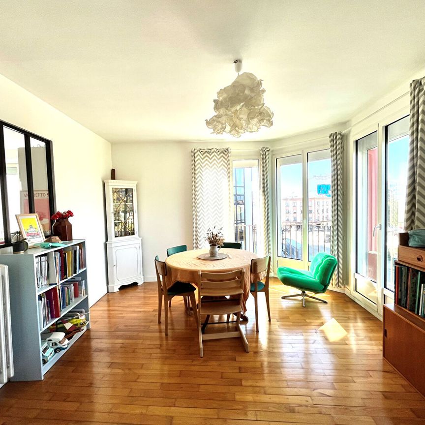 Location Appartement 5 pièces 93m² - Photo 1