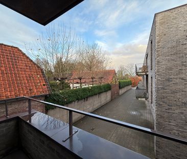 Ruim twee-slaapkamerappartement in het centrum van Tielt. - Foto 6