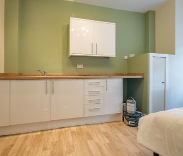 1 bedroom flat to rent - Photo 4