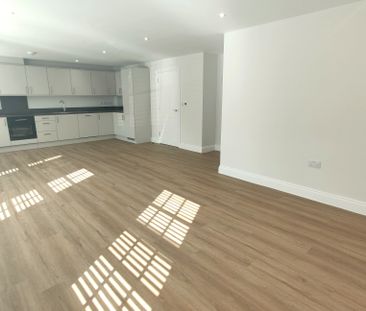 Abbots Gate, Bury St. Edmunds - Photo 2