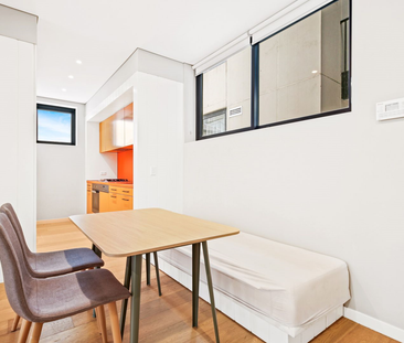 311/81 Foveaux Street, Surry Hills NSW 2010 - Apartment For Rent | ... - Photo 3