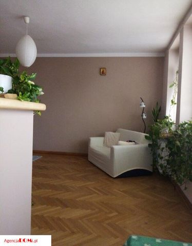 Warszawa, Hoża - Photo 3