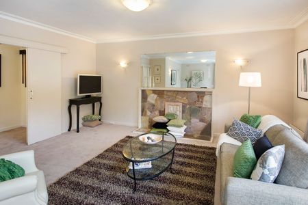 1/2B Fernhurst Grove, Kew VIC 3101 - Photo 3