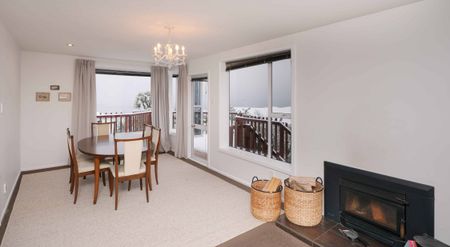 Views, Views and More Views! - Photo 2