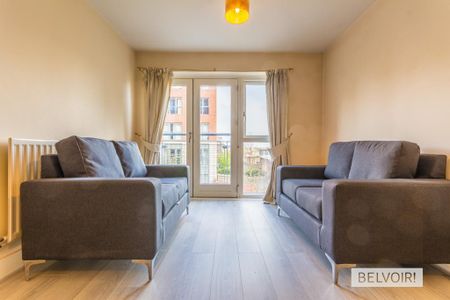 2 bedroom flat to rent - Photo 3