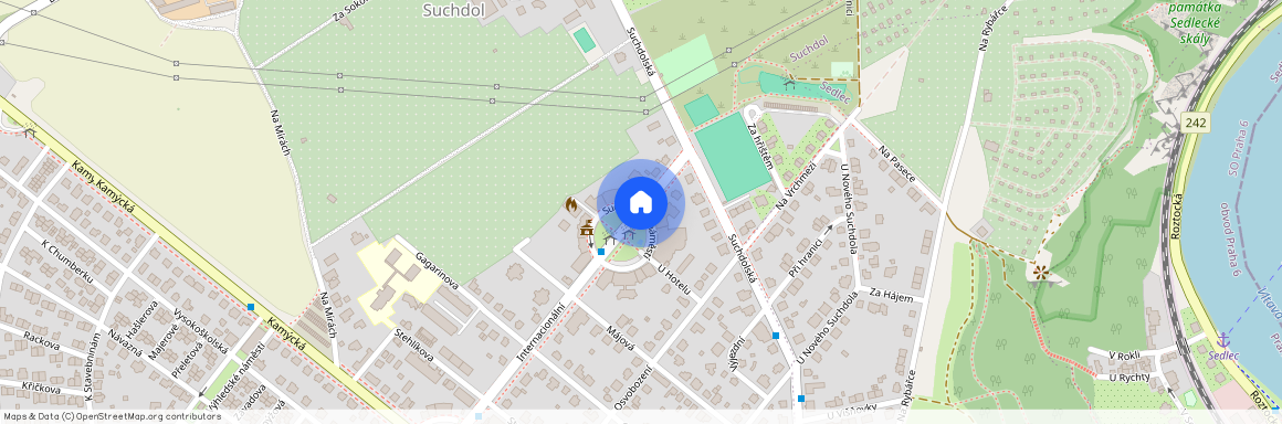 Suchdolské náměstí, Praha - Suchdol