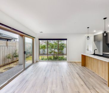 2/92 West Street, Hadfield - Photo 4