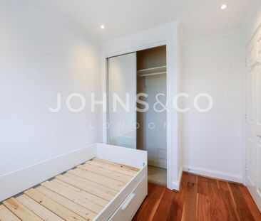 3 bedroom terraced house to rent - Photo 2