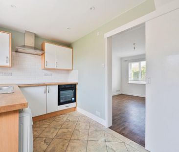 1 bedroom end of terrace house to rent - Photo 2