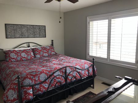 For Lease - 15 CHAPMAN Lane, Hamilton, Ontario - Photo 2