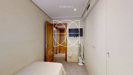 4 room luxury Flat for rent in Madrid, Spain - Photo 3