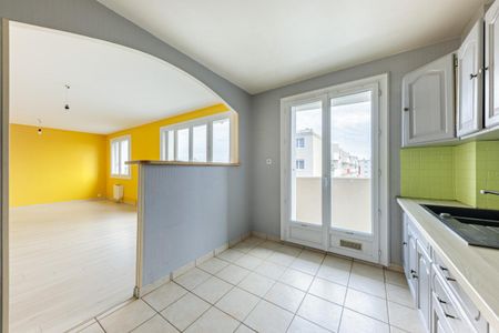 Location Appartement 4 pièces 75m² REZE 44400 - Photo 5