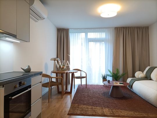 Warszawa, Wola, Mirów, Krochmalna - Photo 1