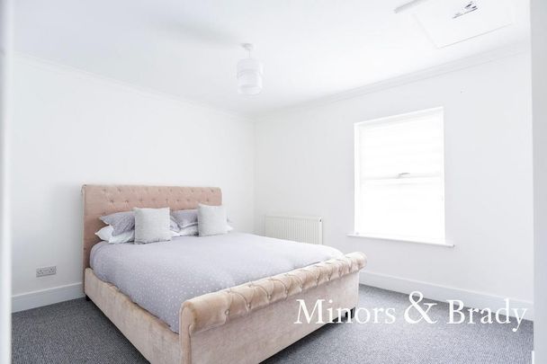 2 bedroom terraced house to rent - Photo 1