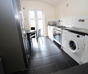 26 York Avenue, Lincoln - Photo 3